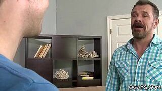 Сын соседа - Тристан Стерлинг, Макс Сарджент - порно видео