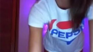 Девушки на веб-камеру - порно видео